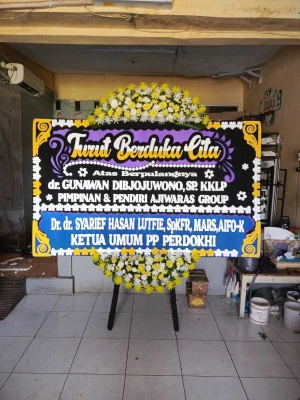 Papan Bunga di Cimone Jaya